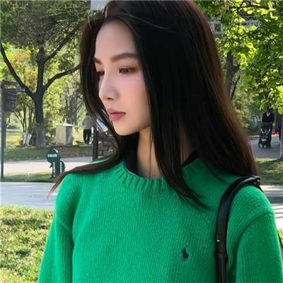 深锁春光一院愁
